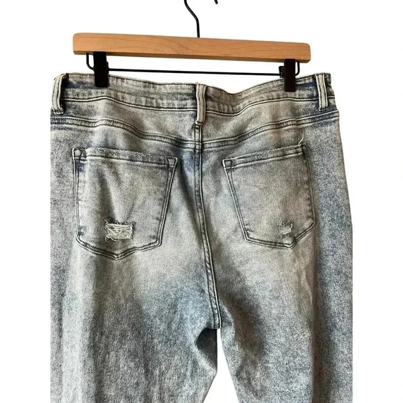 Flying Monkey Women’s Mid Rise Flare Jeans Size 33 - Picture 7 of 9